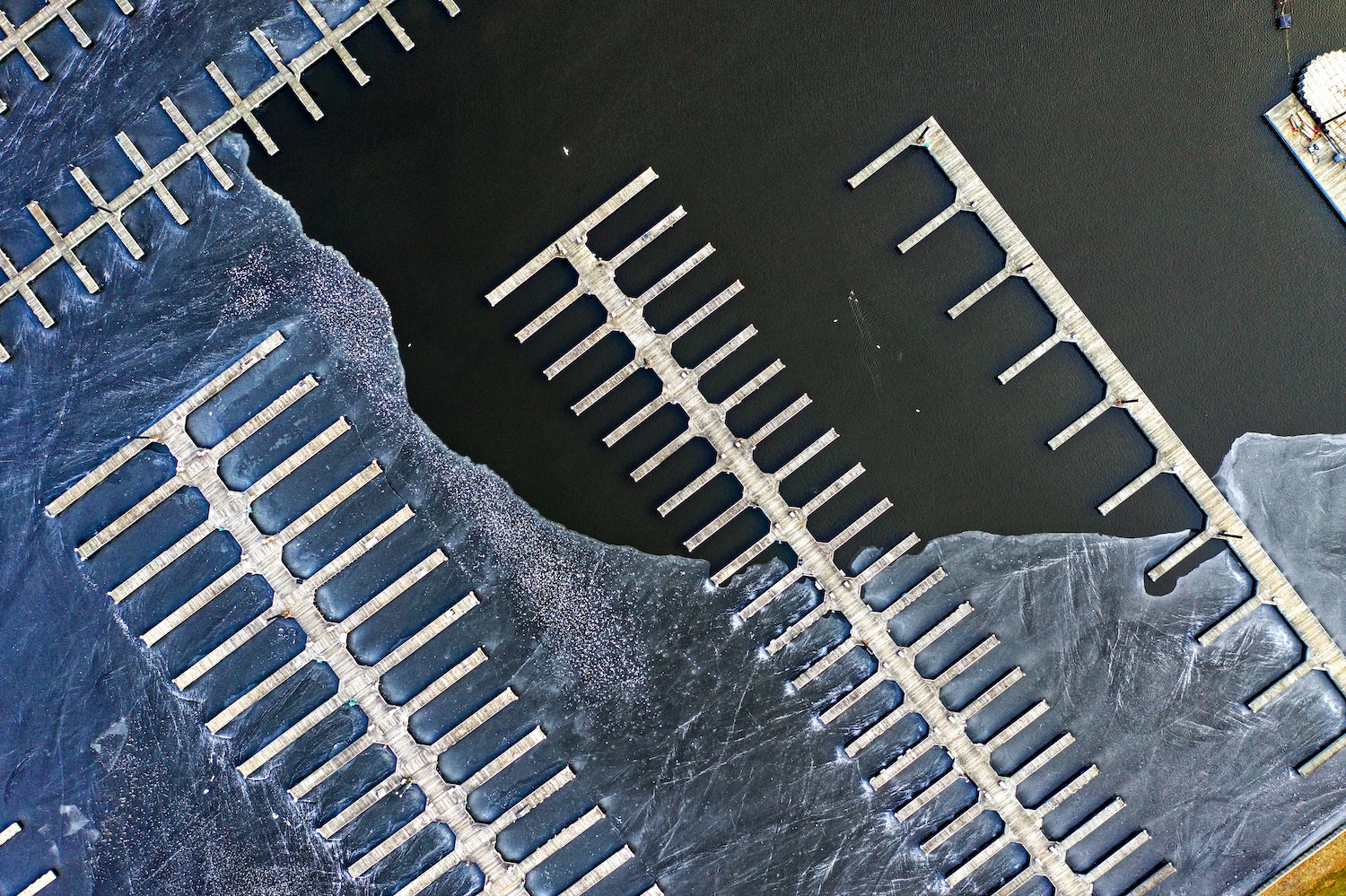 De-icing Your Dock This Winter Season