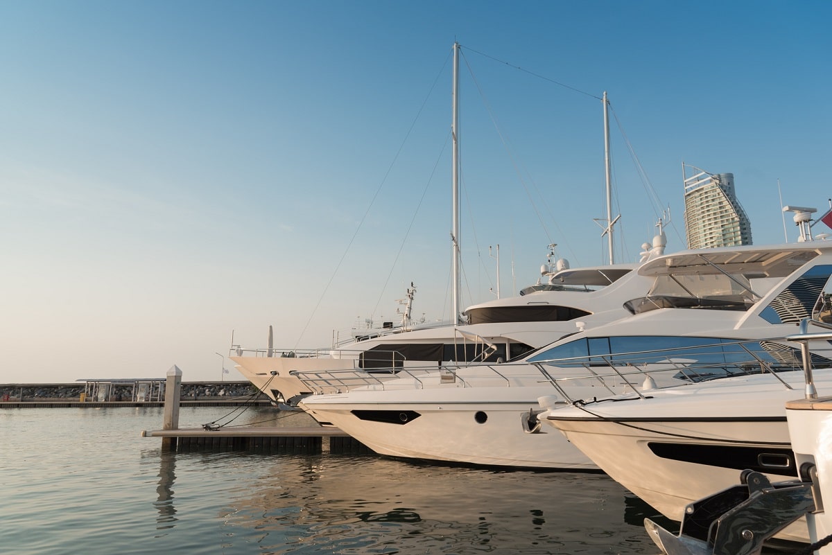 How to streamline boat maintenance with marine management software