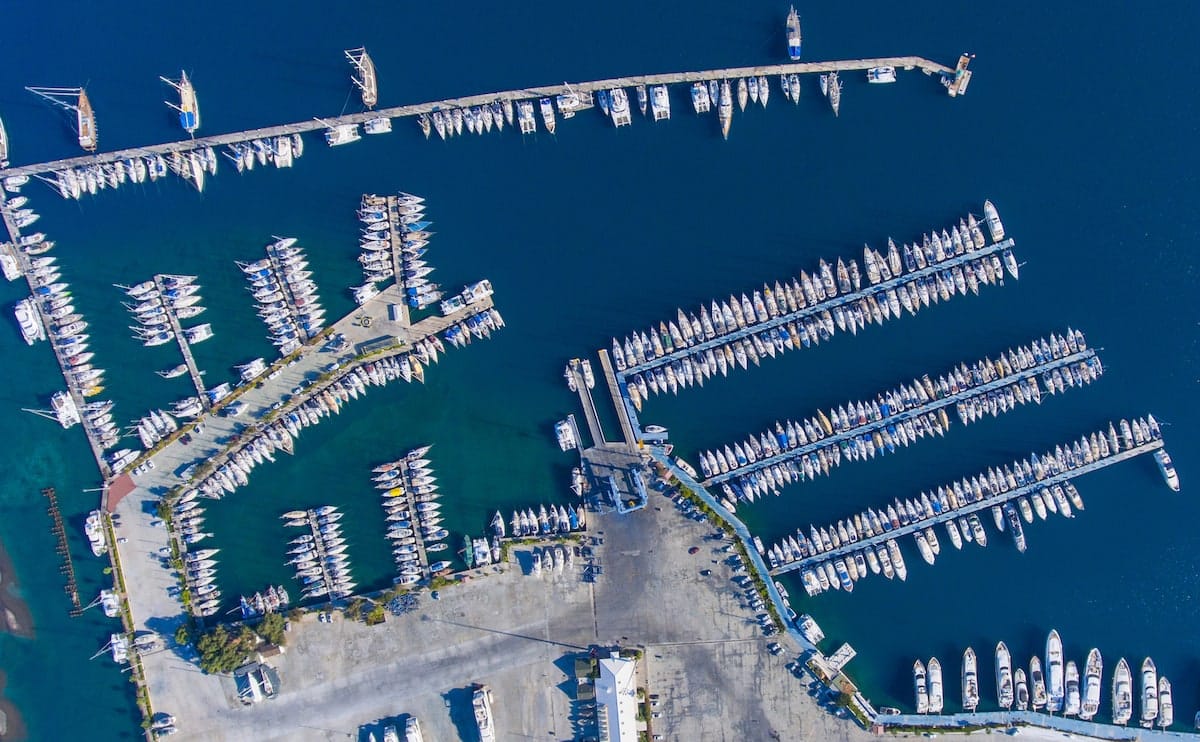 Time Management Tips for a Busy Boating Season | DockMaster Marine Software